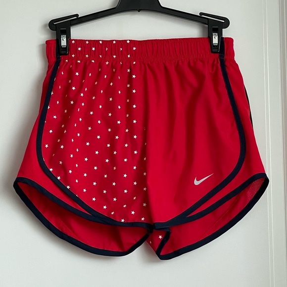 Red with Stars Nike Shorts XS - Picture 3 of 5